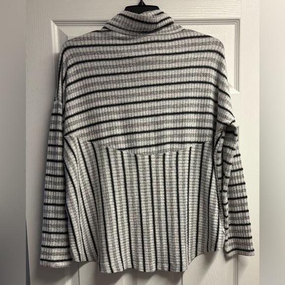Saturday Sunday Anthropologie Pippa Hacci Turtleneck Stripe High-Low Sweater Med - Picture 5 of 5